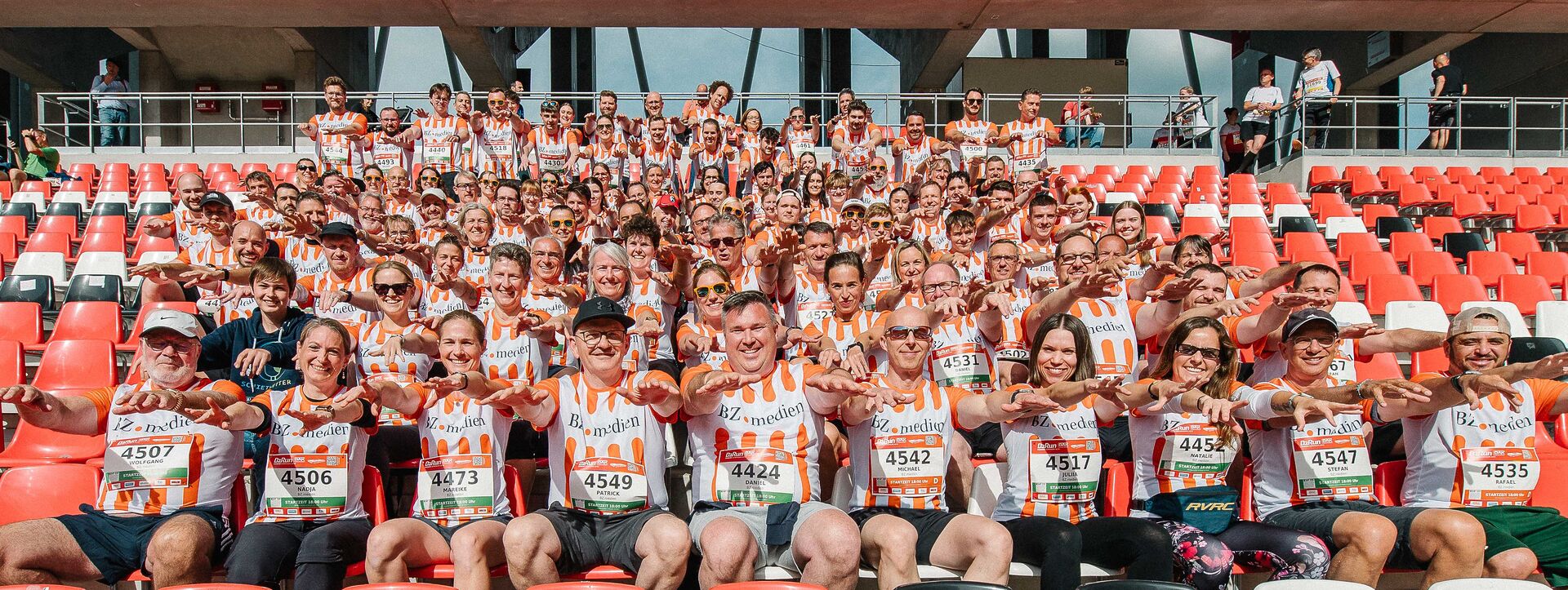 BZ.medien mit über 100 Läuferinnen beim B2Run